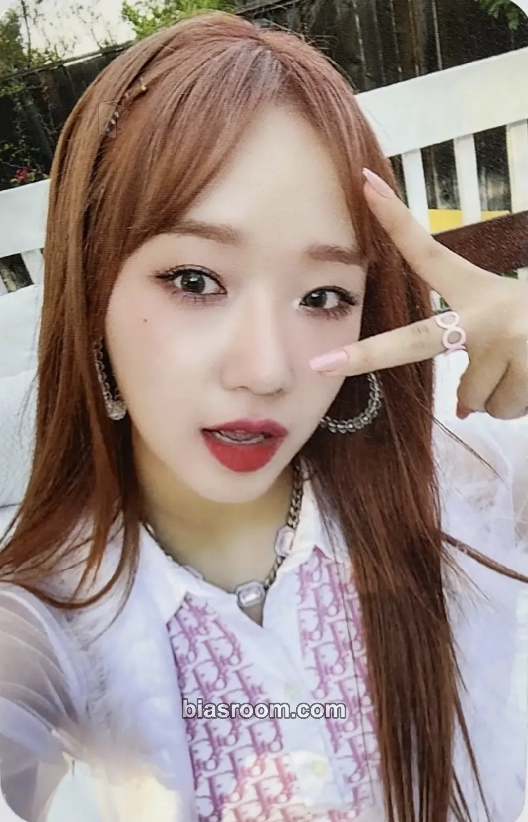 Choi Yoojung Sunflower Photocard - Choi Yoojung K-pop photocard