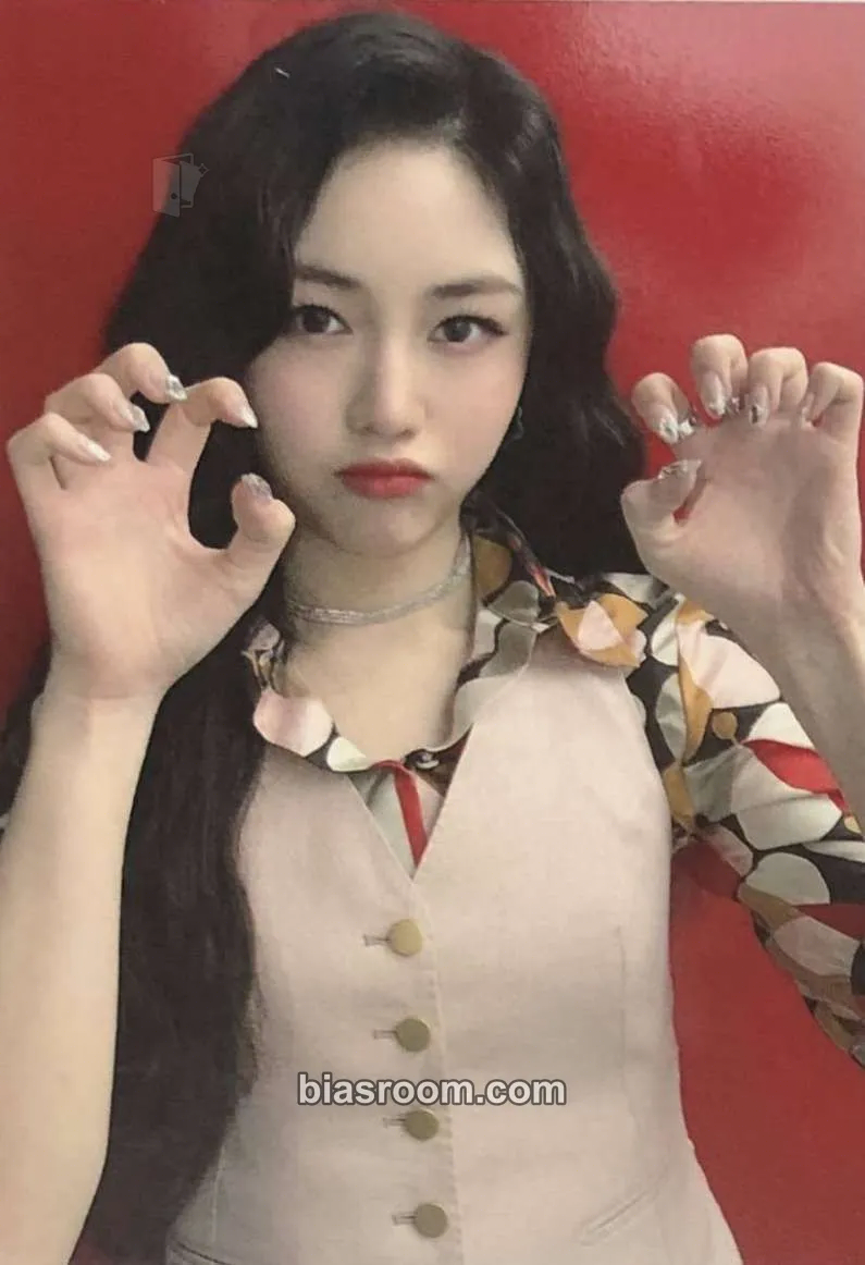 Dahyun Ring Ring Photocard - Rocket Punch - Rocket Punch K-pop photocard