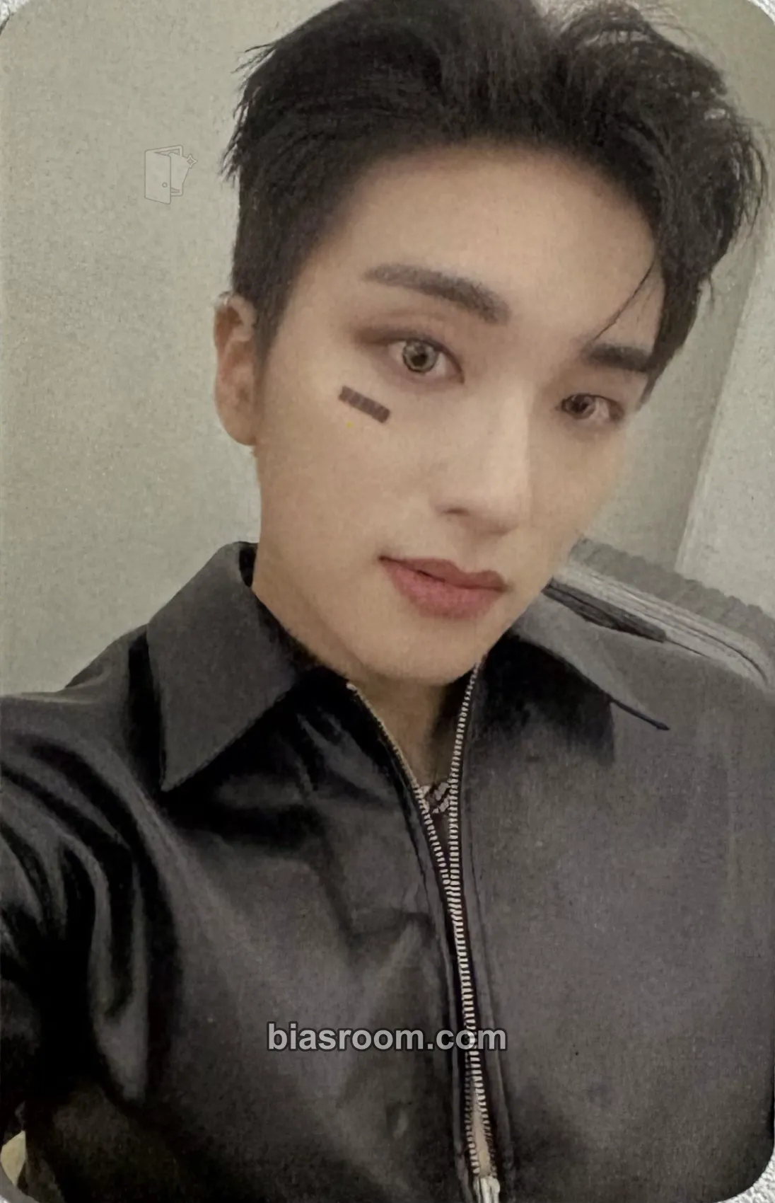 Sebin Love Me Like Photocard - Omega X - Omega X K-pop photocard