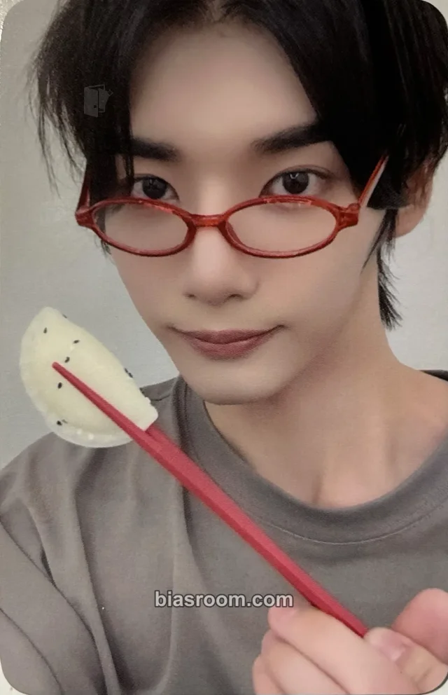 WAKER - Saebyeol - In Elixir: Spellbound Album lucky draw (LD) everline online video call (fancall)