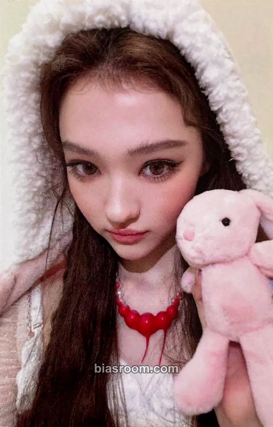 Ella BITE NOW Photocard - MEOVV - MEOVV K-pop photocard