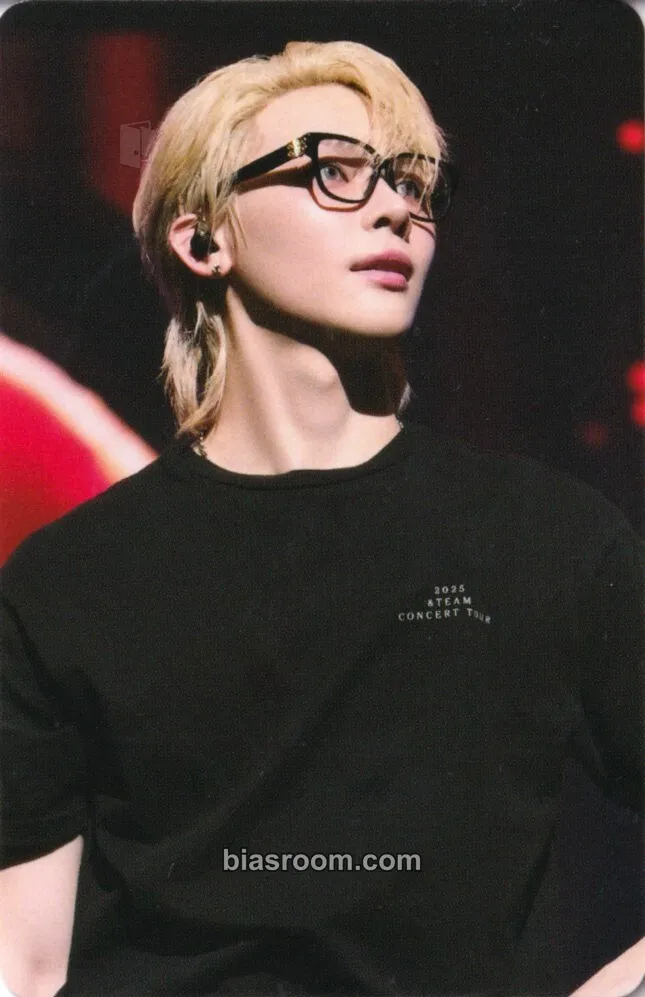Nicholas AWAKEN THE BLOODLINE (Asia Tour) Photocard - &TEAM - &TEAM K-pop photocard