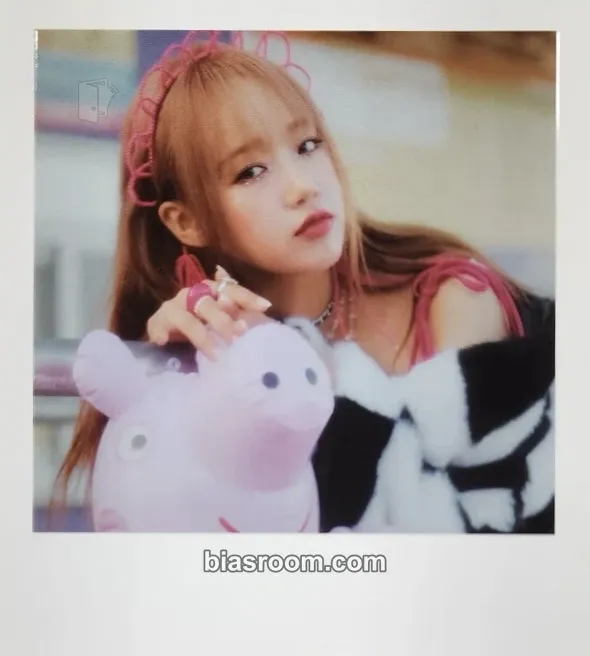 Choi Yoojung Sunflower Photocard - Choi Yoojung K-pop photocard