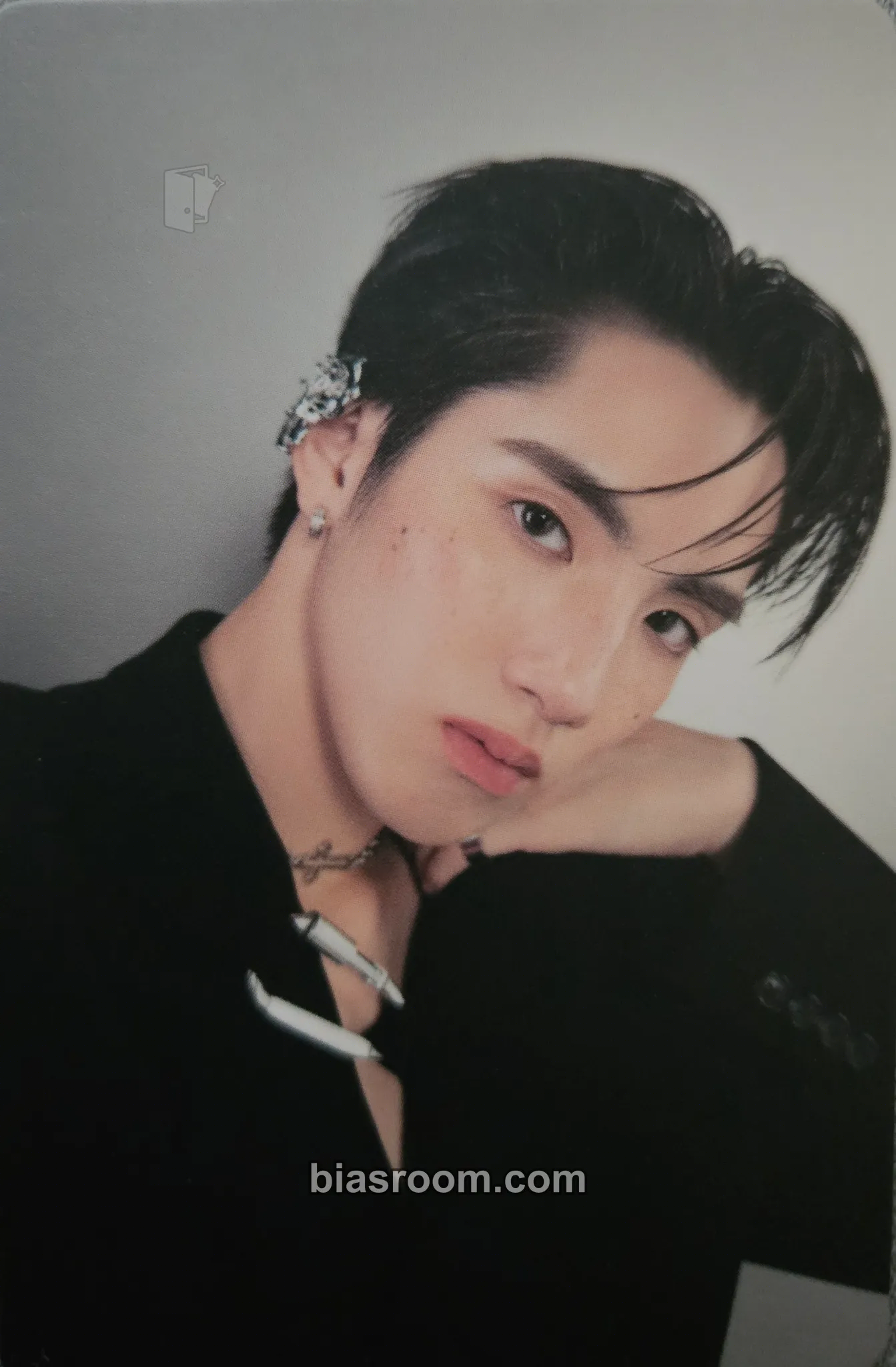Phutatchai Because of You, I Shine Photocard - BUS - BUS K-pop photocard