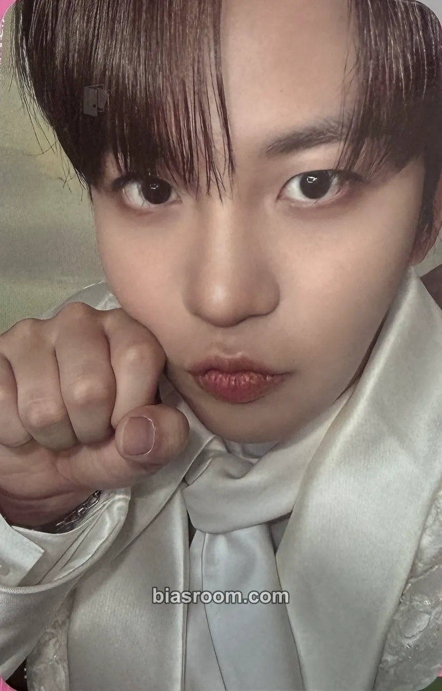 Jongho GOLDEN HOUR : Part.5 Photocard - ATEEZ - ATEEZ K-pop photocard