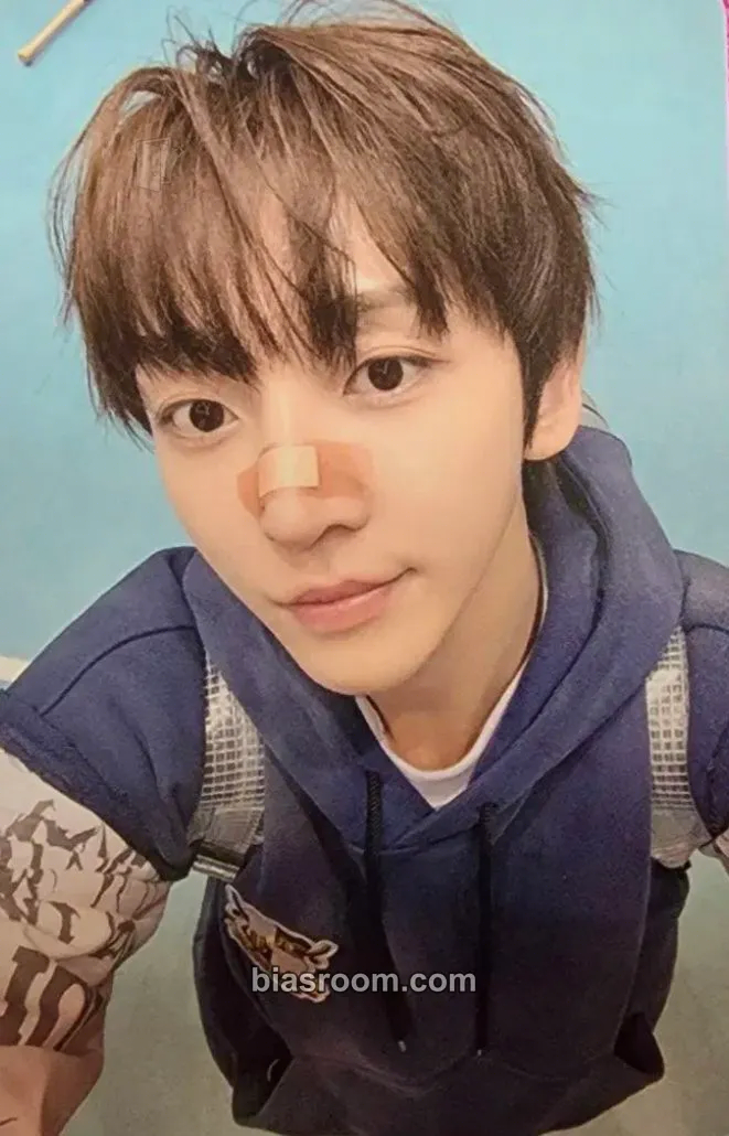 Donghyeon Kick Out, Flip Now! Photocard - KickFlip - KickFlip K-pop photocard