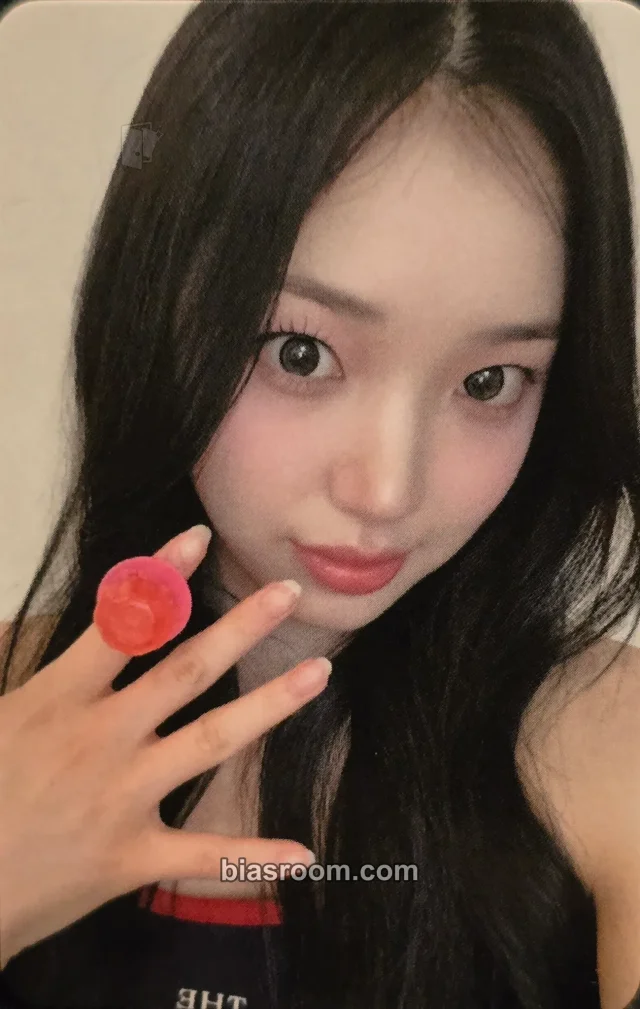 Candy Shop - Sui - Girls don’t cry Album everline fansign round 2