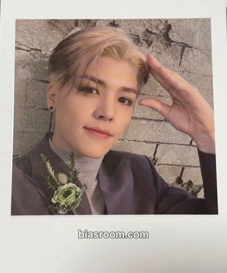 Maki &Team x Dark Moon Photocard - &TEAM - &TEAM K-pop photocard