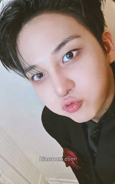 Jongho GOLDEN HOUR : Part.5 Photocard - ATEEZ - ATEEZ K-pop photocard