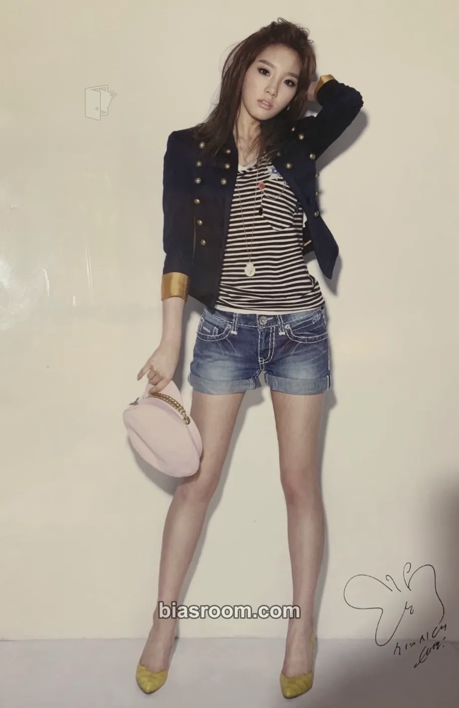 Taeyeon Genie Photocard - Girls' Generation - Girls' Generation K-pop photocard