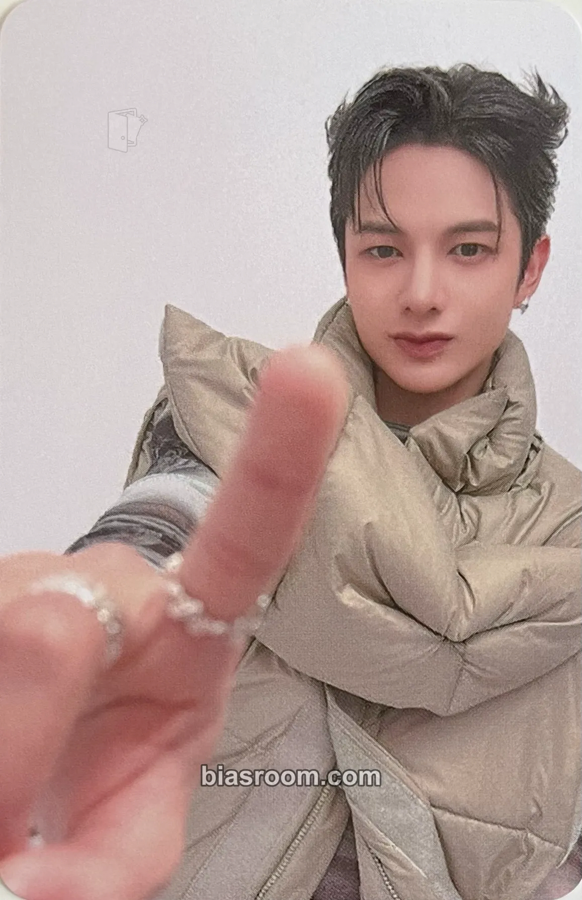 Turn NAZE Photocard - NAZE K-pop photocard