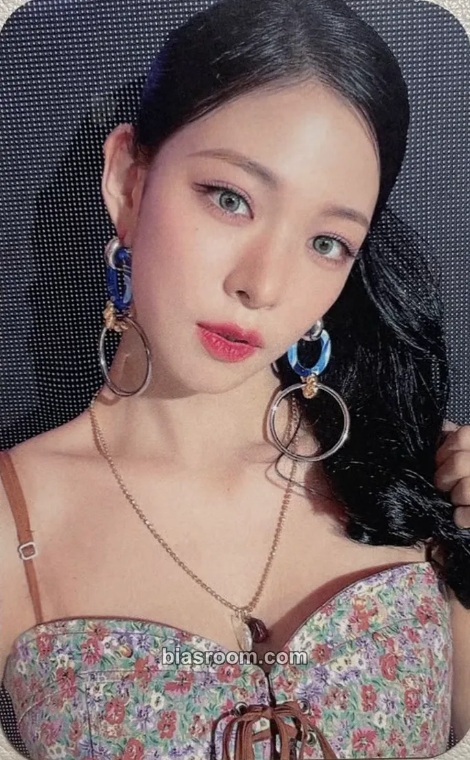 Chaeyoung 9 Way Ticket Photocard - fromis_9 - fromis_9 K-pop photocard