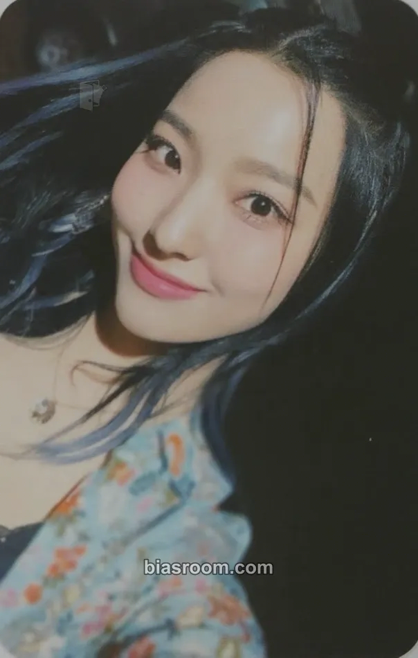 Saerom 9 Way Ticket Photocard - fromis_9 - fromis_9 K-pop photocard