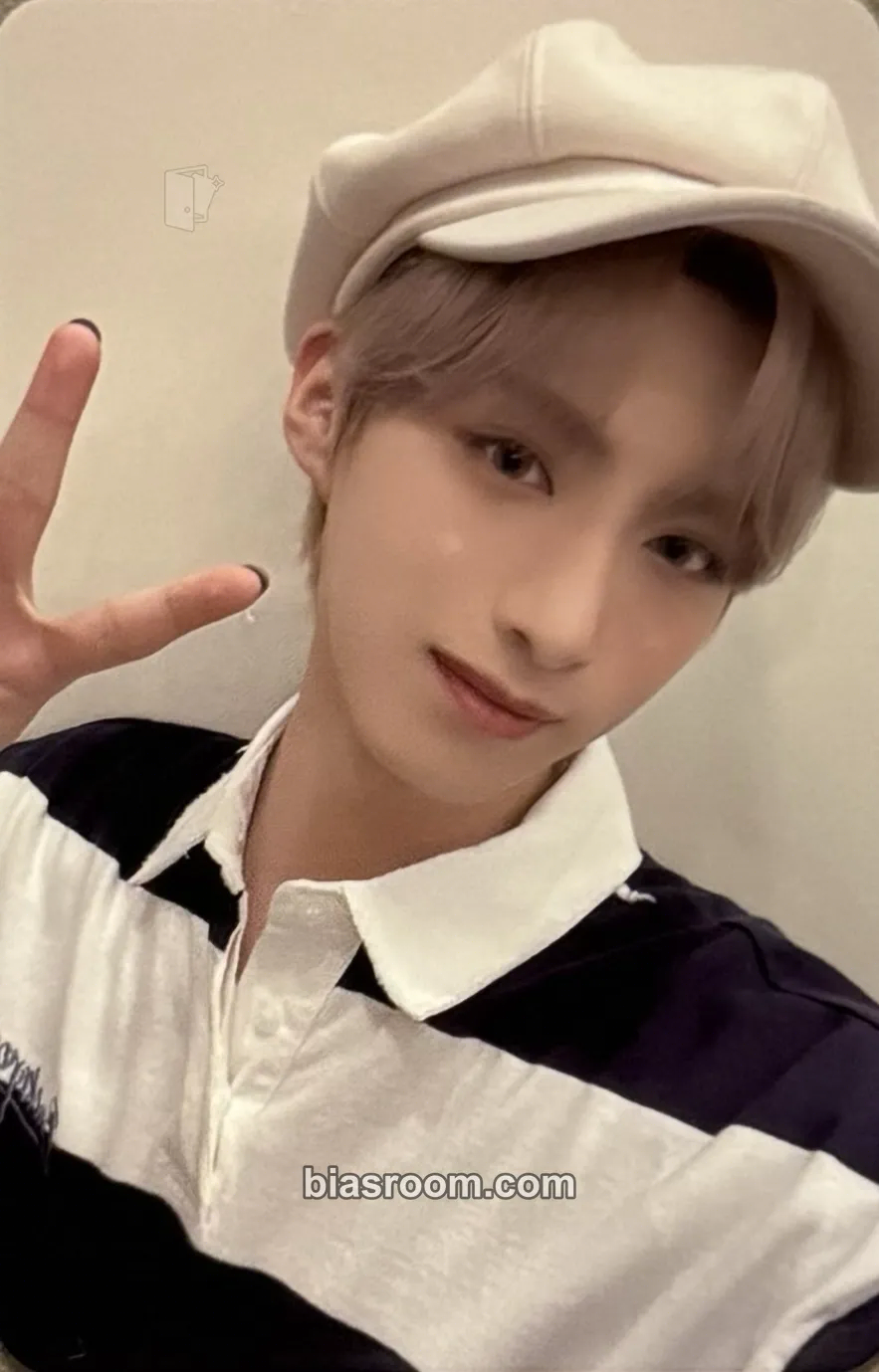 Xion TRICKSTER Photocard - ONEUS - ONEUS K-pop photocard
