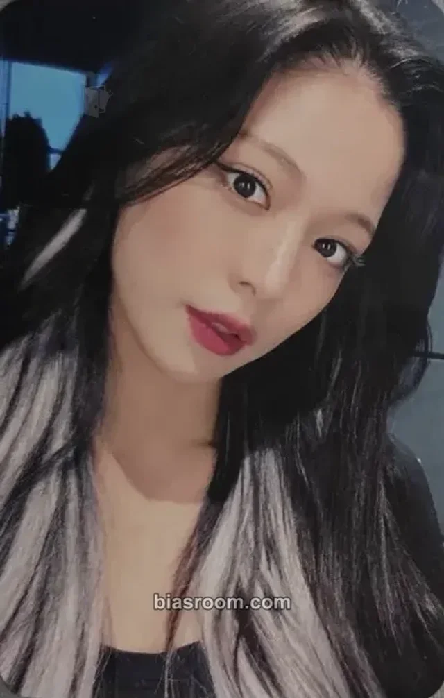 Chaeyoung fromis_9 Talk & Talk K-pop photocard