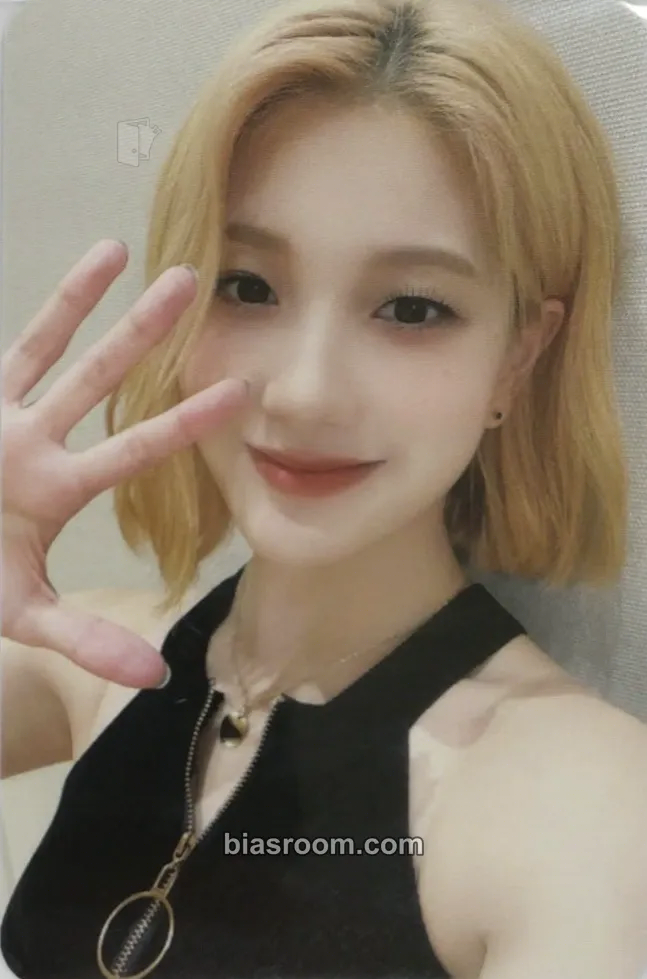 Seoyeon Talk & Talk Photocard - fromis_9 - fromis_9 K-pop photocard