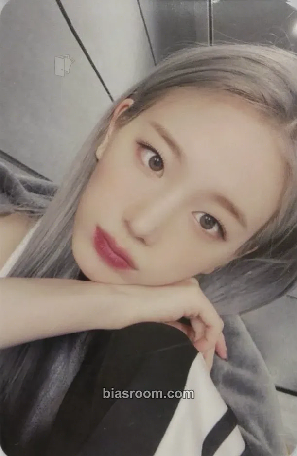 Gyuri Talk & Talk Photocard - fromis_9 - fromis_9 K-pop photocard