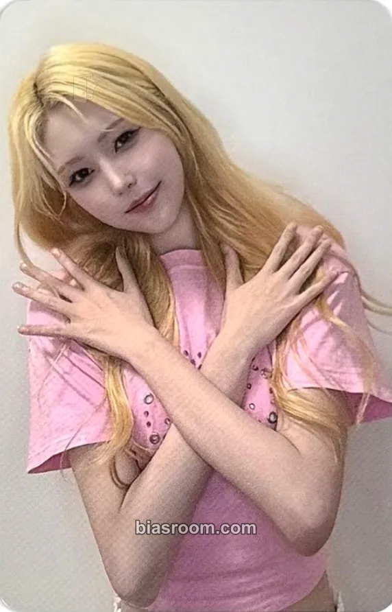 Hwayeon As If Photocard - ifeye - ifeye K-pop photocard