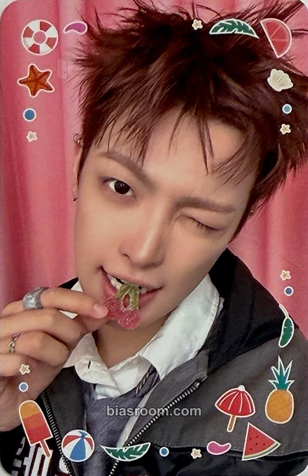 Hongjoong GOLDEN HOUR : Part.5 Photocard - ATEEZ - ATEEZ K-pop photocard