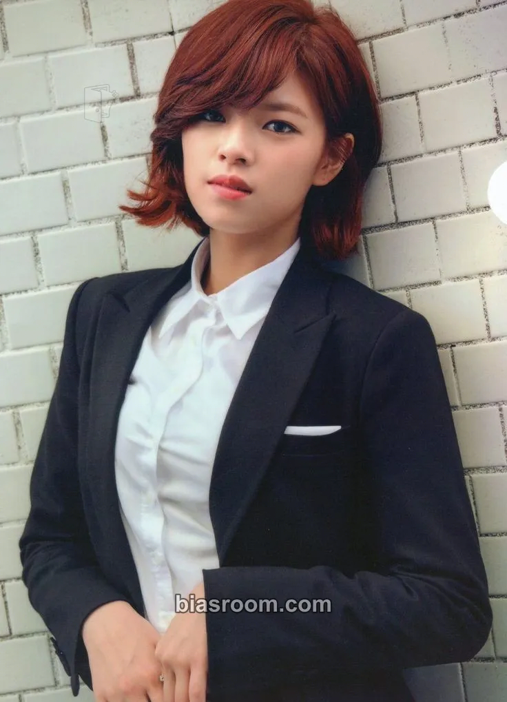 Jeongyeon ONCE Begins (2nd Anniversary) Photocard - TWICE - TWICE K-pop photocard