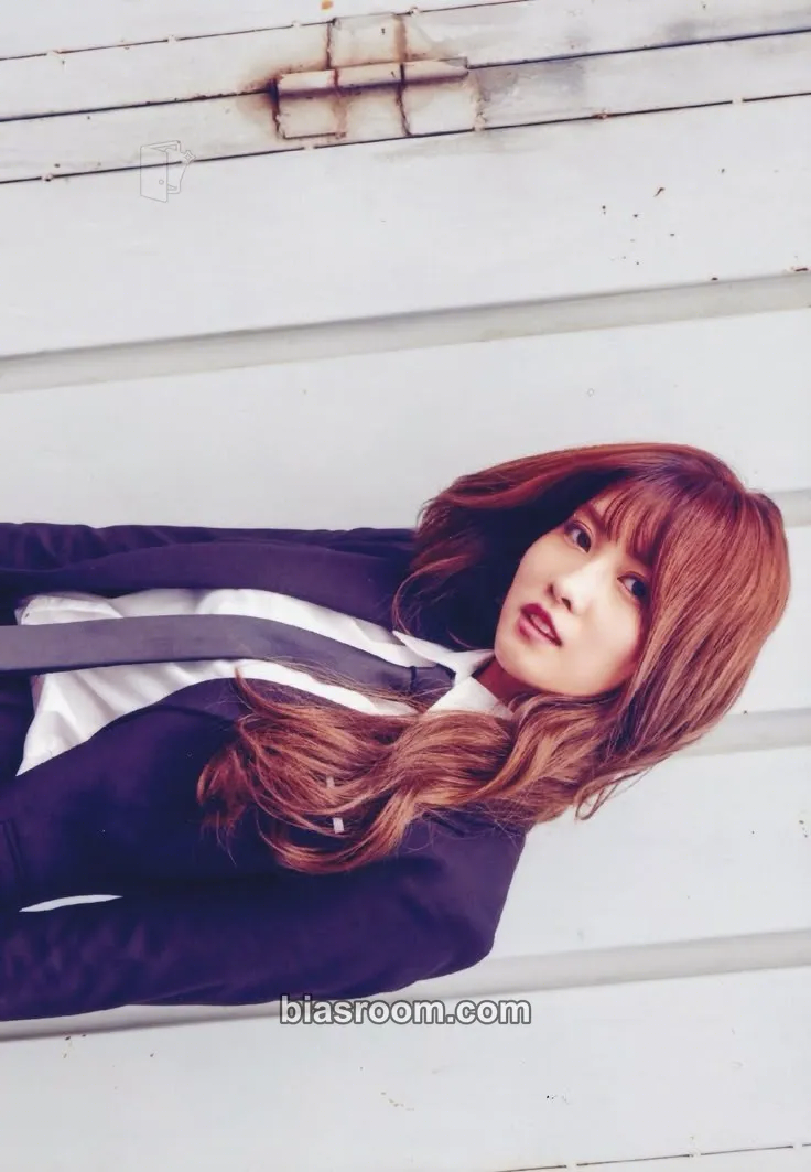Momo ONCE Begins (2nd Anniversary) Photocard - TWICE - TWICE K-pop photocard