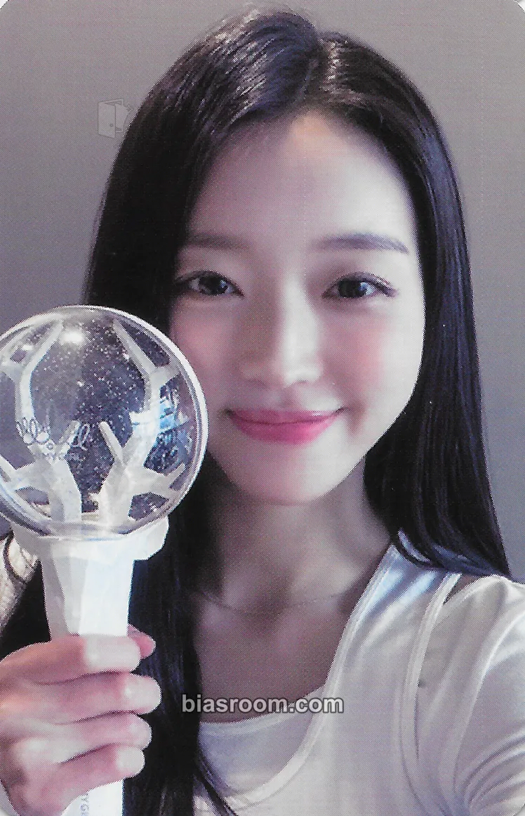 YooA Official Light Stick VER 1.5 Photocard - OH MY GIRL - OH MY GIRL K-pop photocard