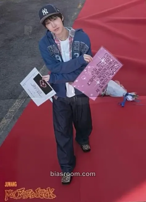 Juwang My First Kick Photocard - KickFlip - KickFlip K-pop photocard