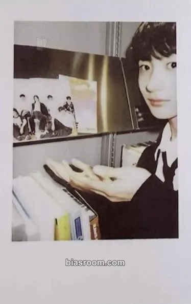 Anton Get A Guitar Photocard - RIIZE - RIIZE K-pop photocard