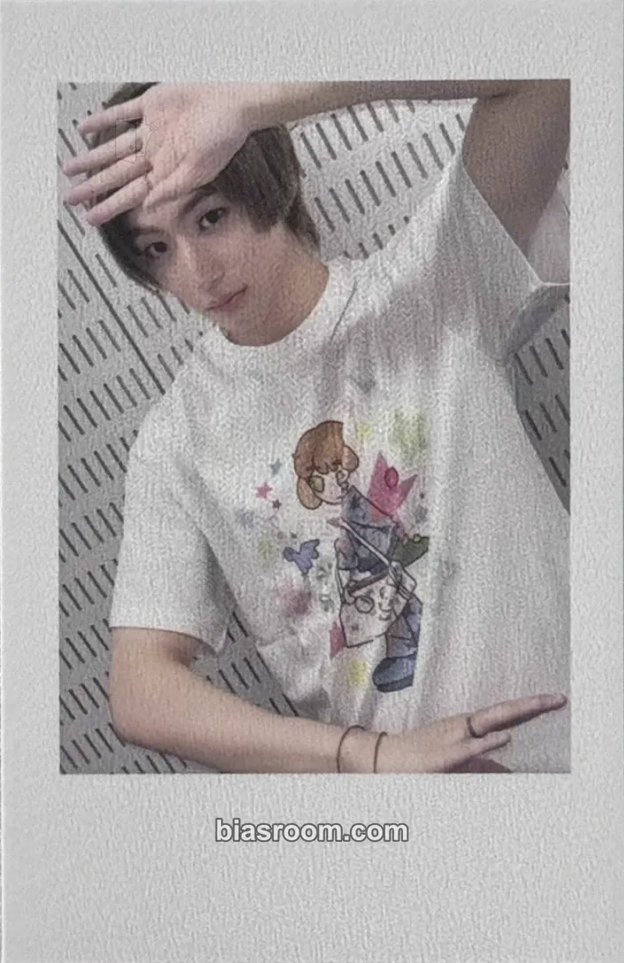 Anton On The Sing Street Pop-up Photocard - RIIZE - RIIZE K-pop photocard