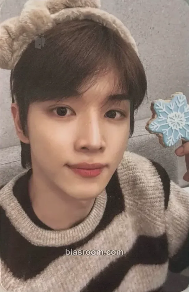 RIIZE - Sungchan - 2023 Pink Christmas Other acrylic stand merch photocard double-sided