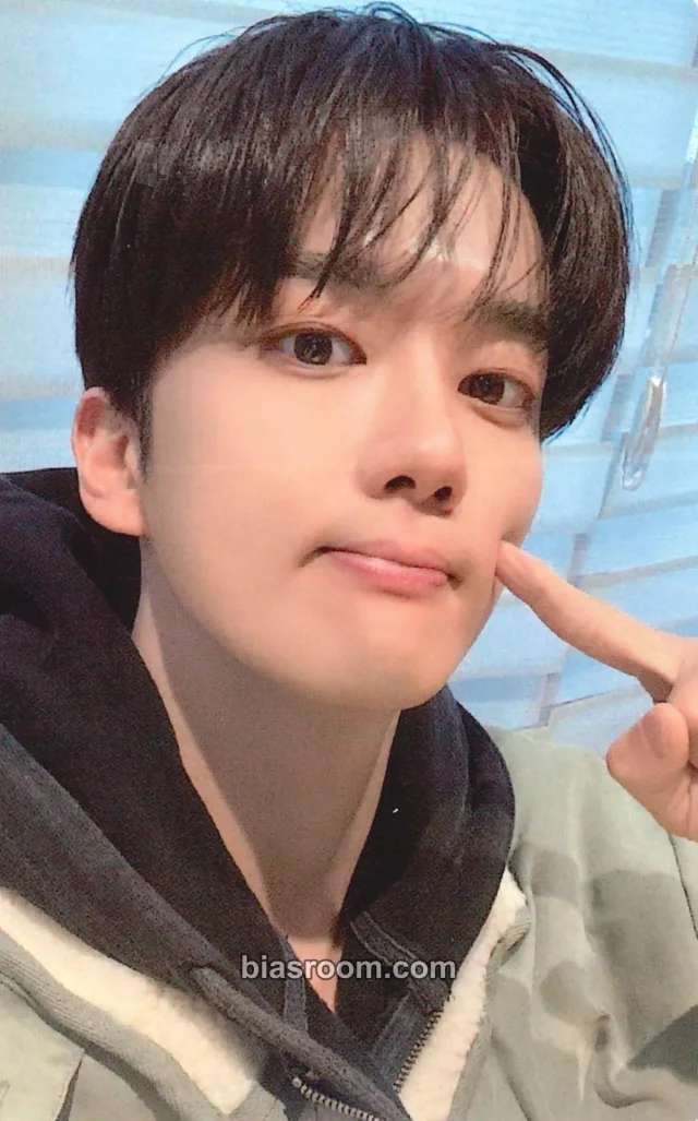 BANG&JUNG&YOO&MOON - Youngjae - Christmas With You Album fansign everline japan