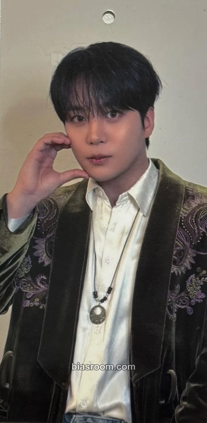 Jongho GOLDEN HOUR : Part.5 Photocard - ATEEZ - ATEEZ K-pop photocard