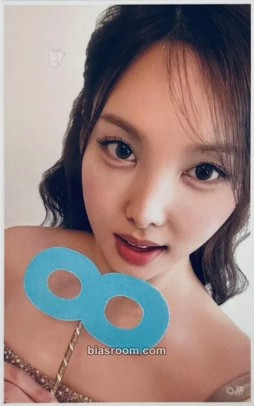 Nayeon ONCE JAPAN 8th ANNIVERSARY POPUP Photocard - TWICE - TWICE K-pop photocard