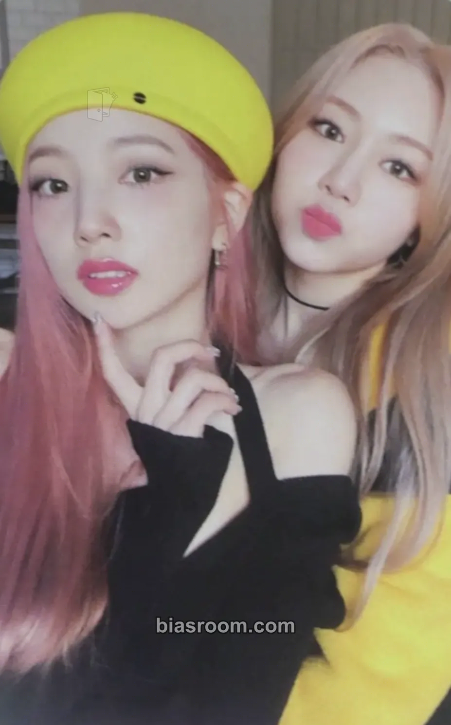 Yellow punch Photocard - Rocket Punch - Rocket Punch K-pop photocard
