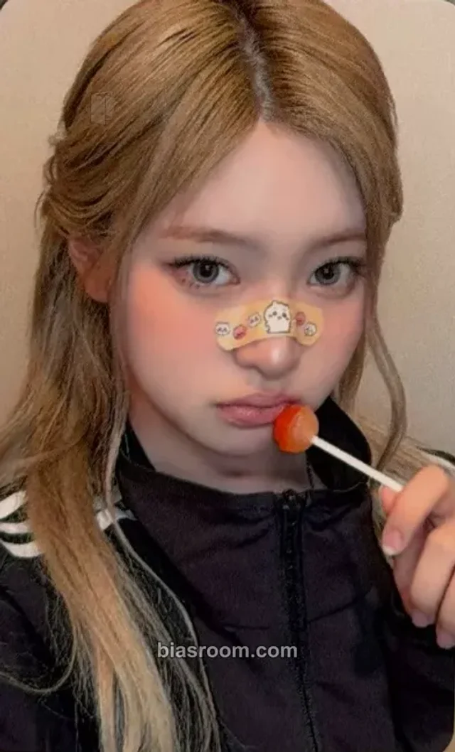 KiiiKiii - Haum - Delulu Pack Album video call (fancall) fansign hellolive round 4