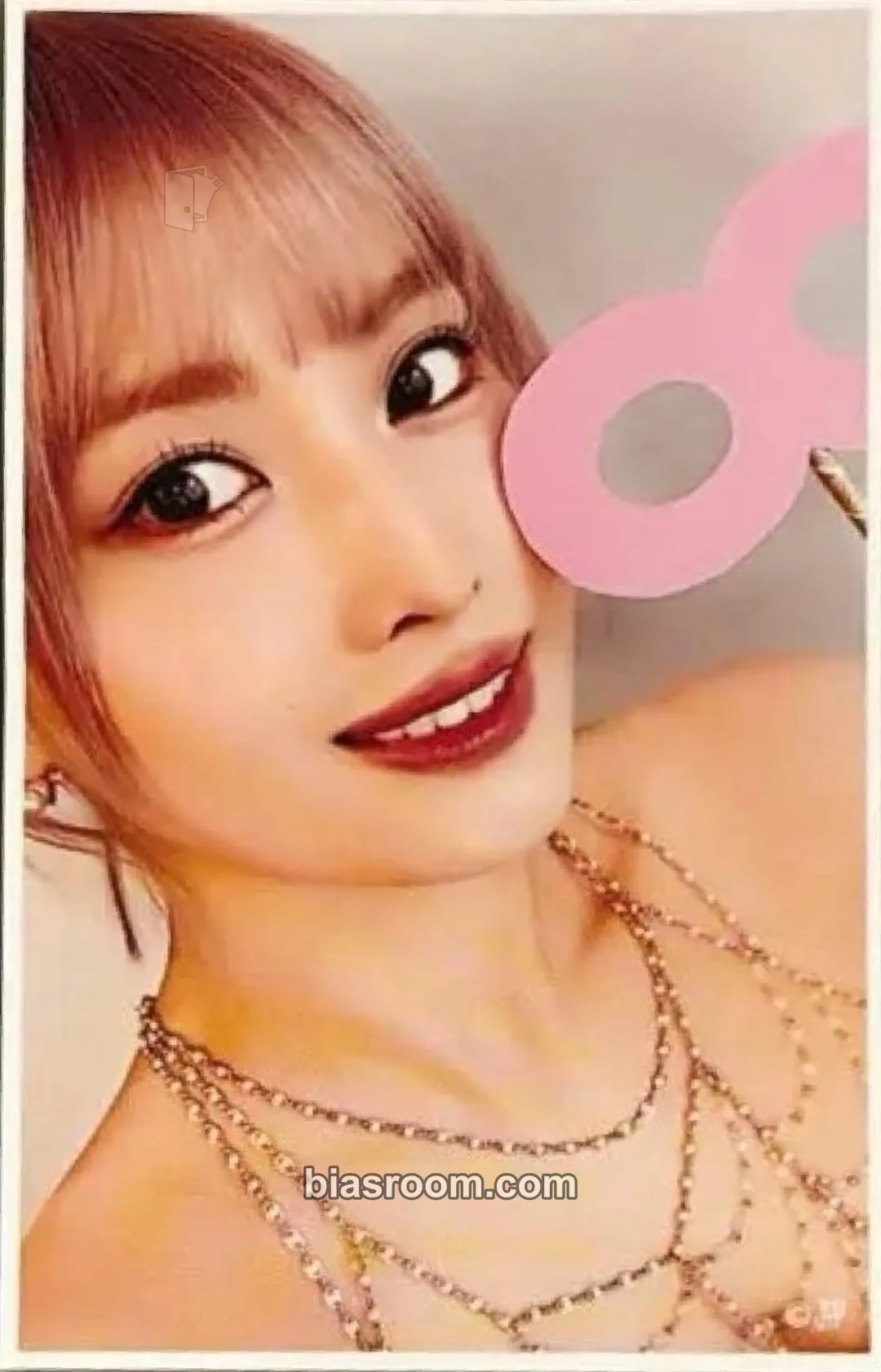 Momo ONCE JAPAN 8th ANNIVERSARY POPUP Photocard - TWICE - TWICE K-pop photocard