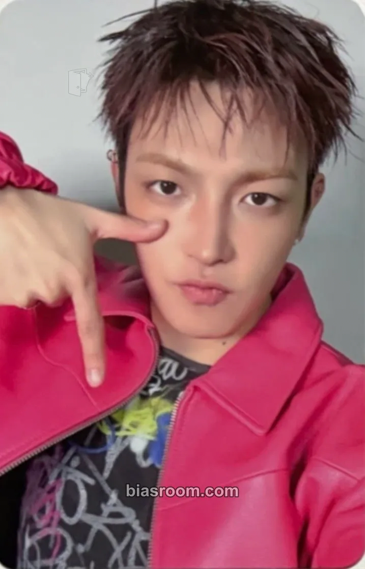 Hongjoong GOLDEN HOUR : Part.5 Photocard - ATEEZ - ATEEZ K-pop photocard