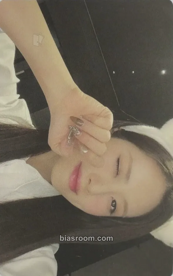 Jiwon Midnight Guest Photocard - fromis_9 - fromis_9 K-pop photocard