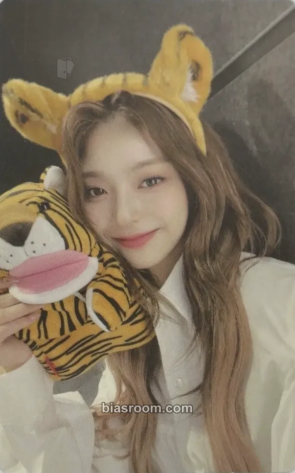 Nagyung Midnight Guest Photocard - fromis_9 - fromis_9 K-pop photocard