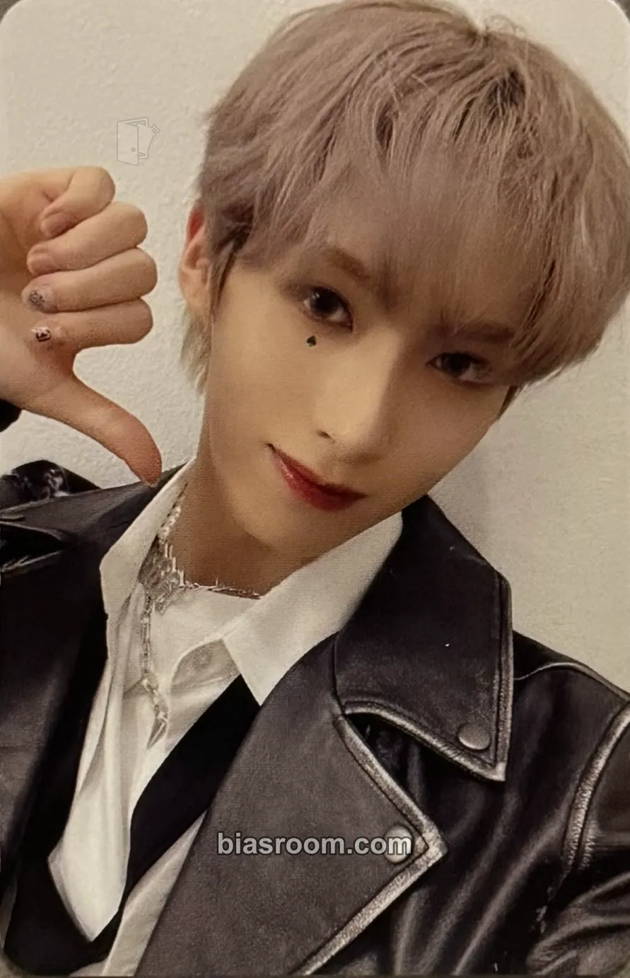 Xion TRICKSTER Photocard - ONEUS - ONEUS K-pop photocard