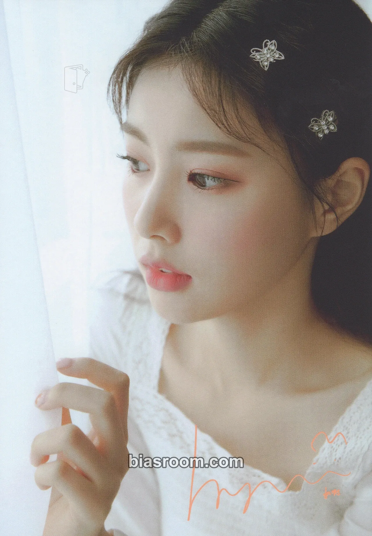 Hyewon DICON VOLUME 12 “SHALL WE DANCE?” Photocard - IZ*ONE - IZ*ONE K-pop photocard