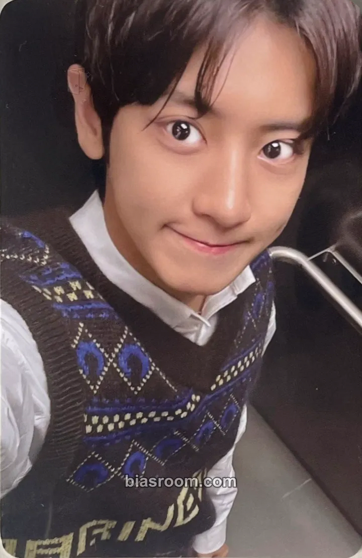 Chanyeol Upside Down Photocard - EXO - EXO K-pop photocard