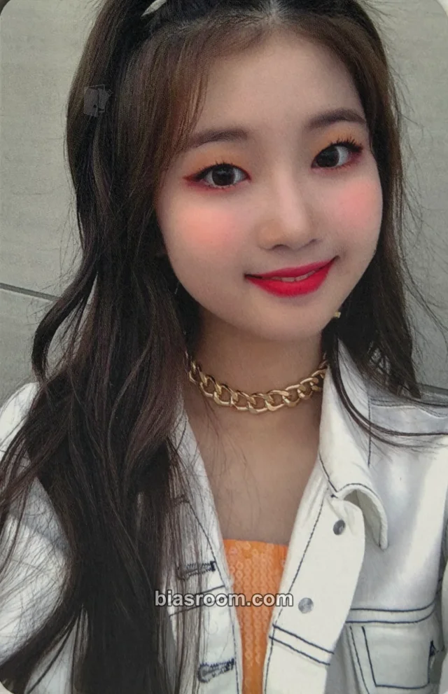 SATURDAY - Minseo - Official Slogan Package Bbyong Other merch photocard