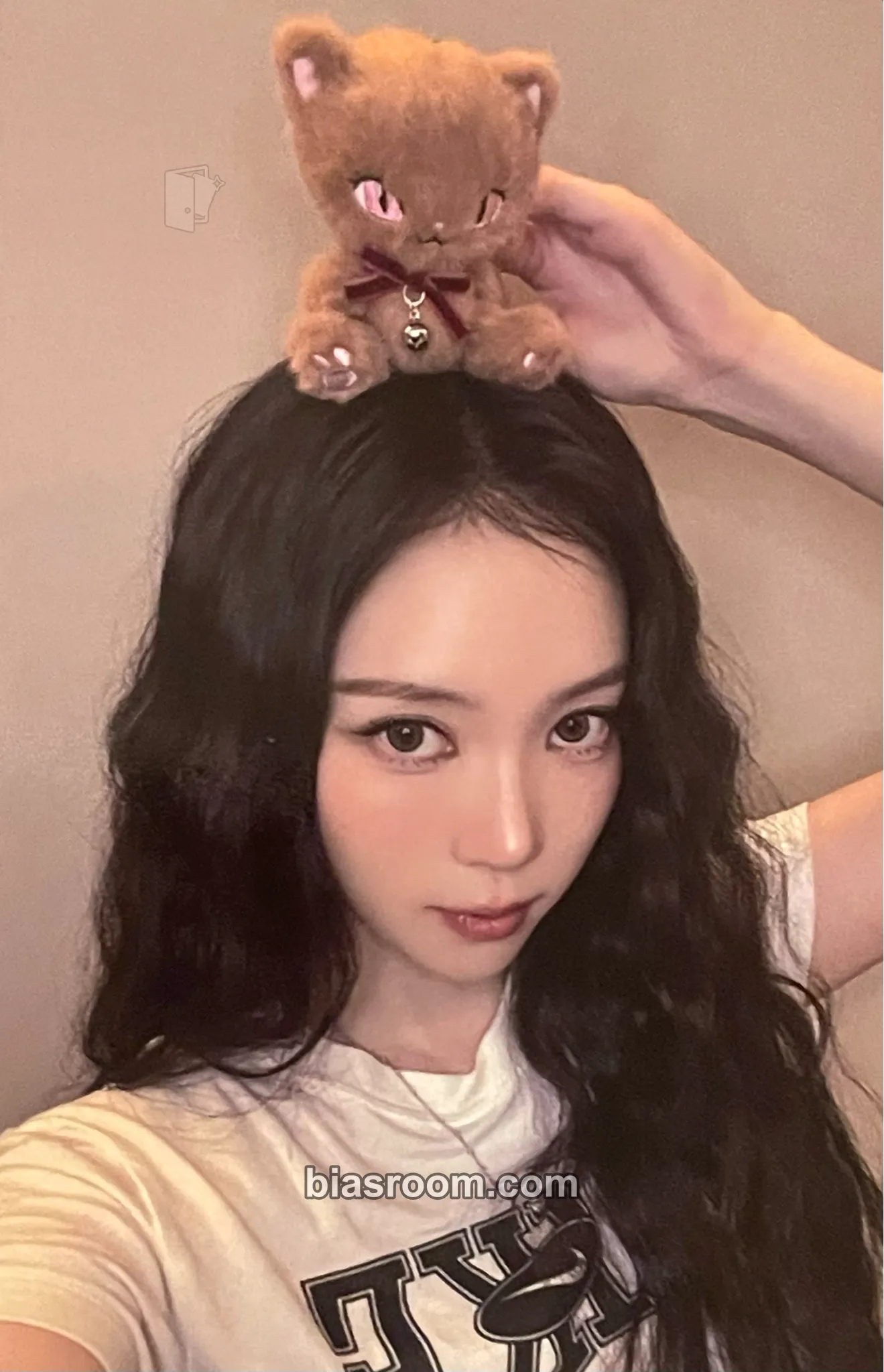 Narin Photocards (MEOVV) | Bias Room