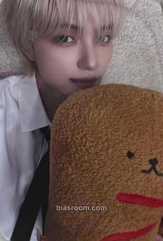 DAILY:DIRECTION - E-VAN (Yubin) - FIRST:DELIVERY Album dear my muse (dmm) video call (fancall)