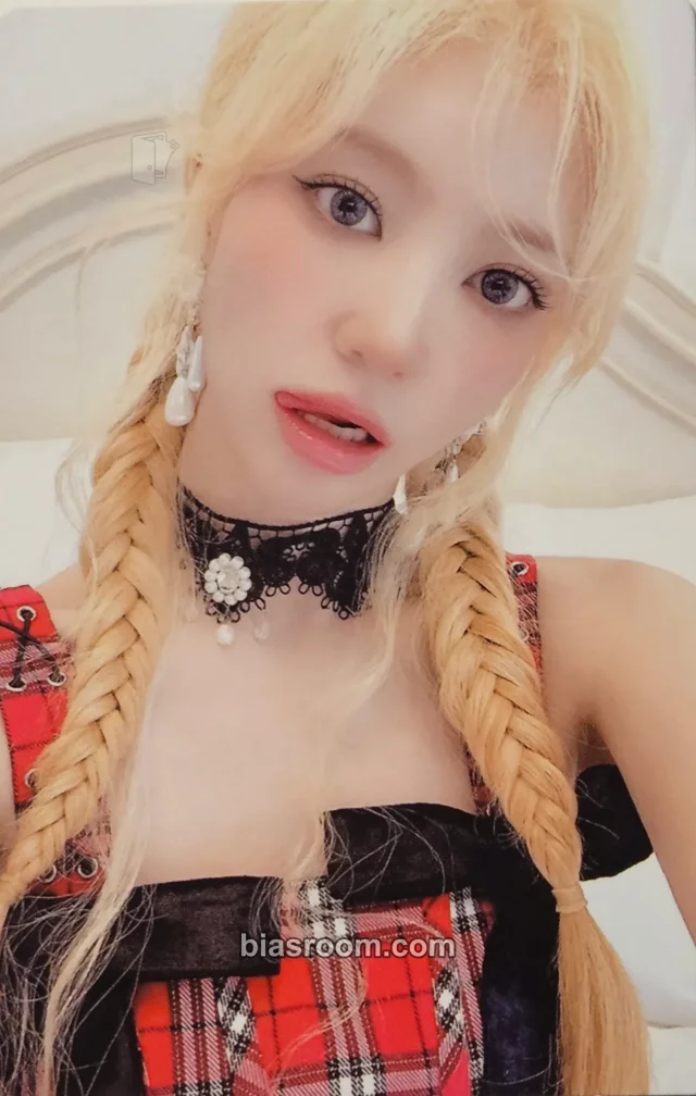 OH MY GIRL - Yubin - Dreamy Resonance Album album photocard sonetto version