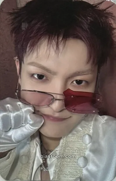 Hongjoong GOLDEN HOUR : Part.5 Photocard - ATEEZ - ATEEZ K-pop photocard