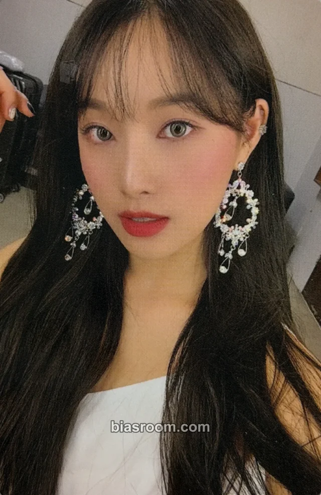 Nature - Saebom - NATURE WORLD: CODE A Album album photocard