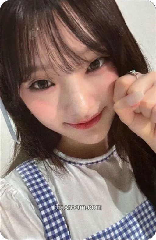 Soeun 2025 Season's Greetings: Weeekly Fantasy Photocard - Weeekly - Weeekly K-pop photocard