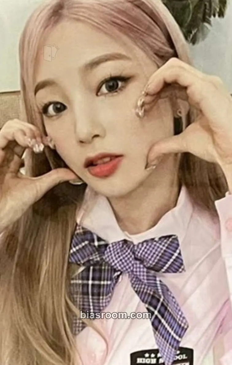 Yeonhee Punch Time 2nd Fanmeeting Photocard - Rocket Punch - Rocket Punch K-pop photocard